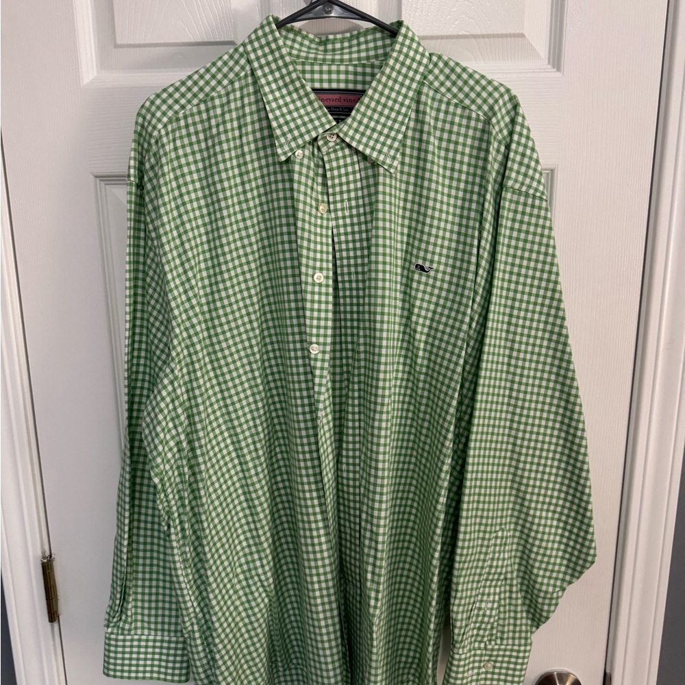 Vineyard Vines Men's Green Gingham Button-Down Shirt